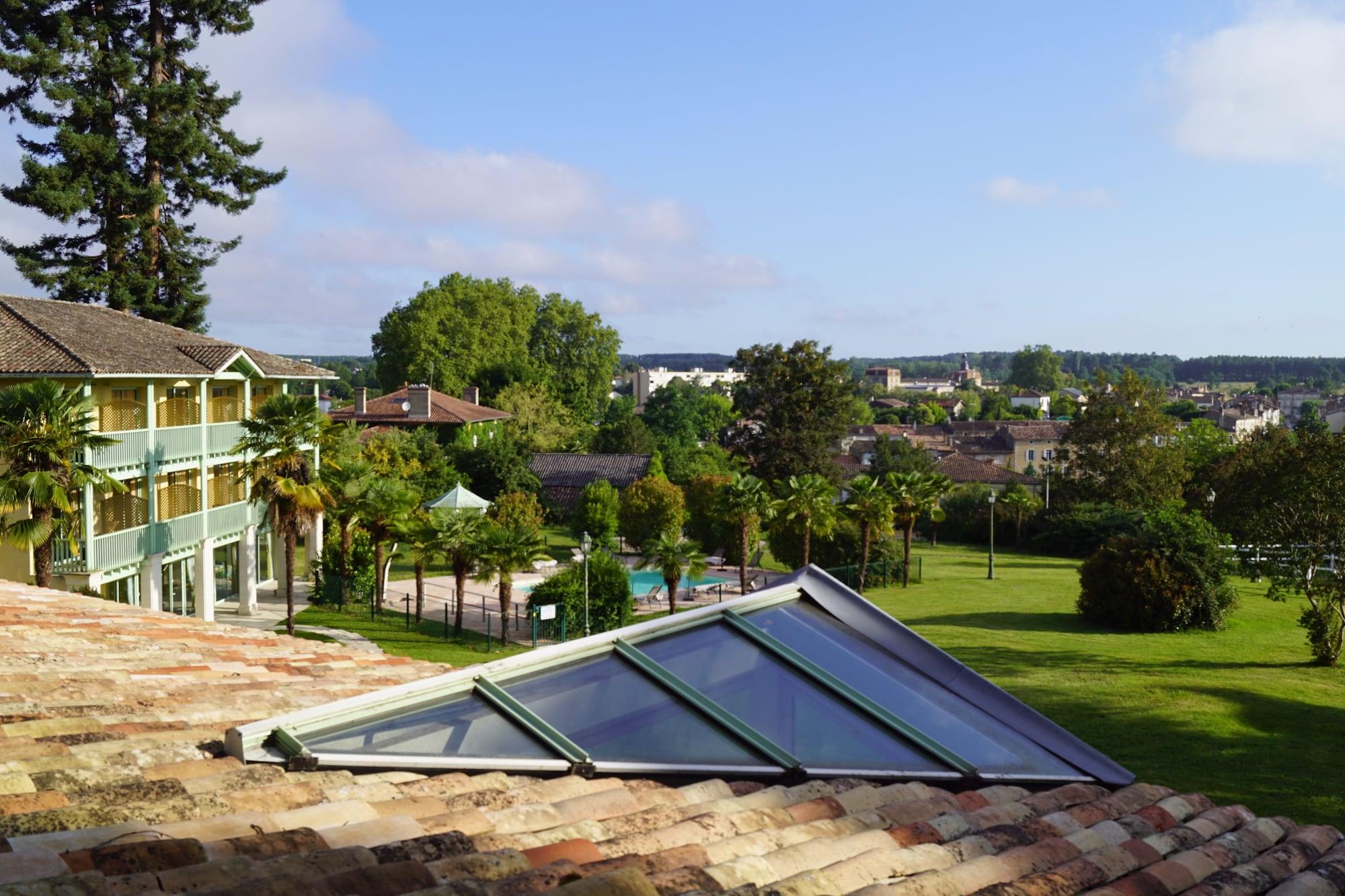 Logis Hotels- Hotel Et Restaurant Domaine De Fompeyre Bazas Exterior foto